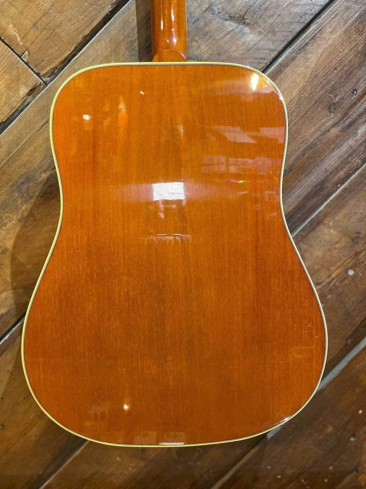 S/H 2021 Gibson Hummingbird, Heritage Cherry Sunburst