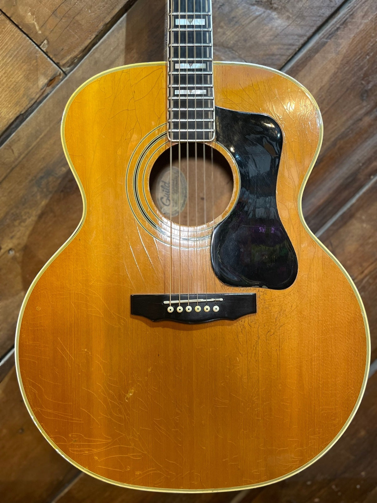 S/H 1979 Guild F-50 Super Jumbo Acoustic Guitar, Natural