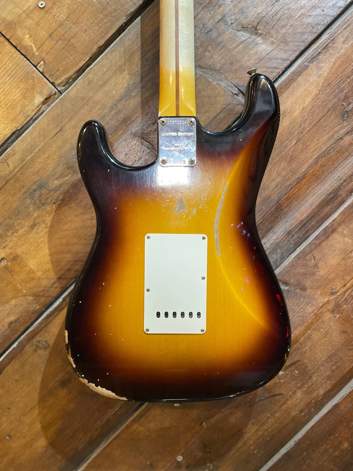 Fender Custom Shop Limited '57 Stratocaster, Relic Three Tone Sunburst