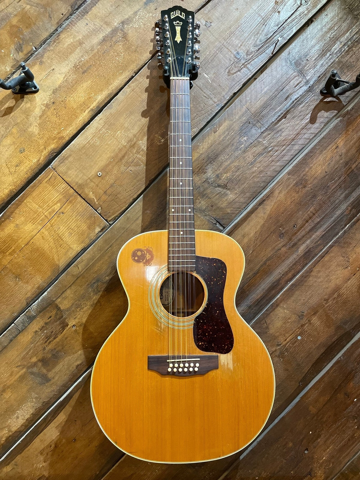 S/H 1978 Guild USA F-212 12 String Acoustic, Natural