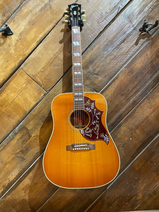 S/H 2021 Gibson Hummingbird, Heritage Cherry Sunburst