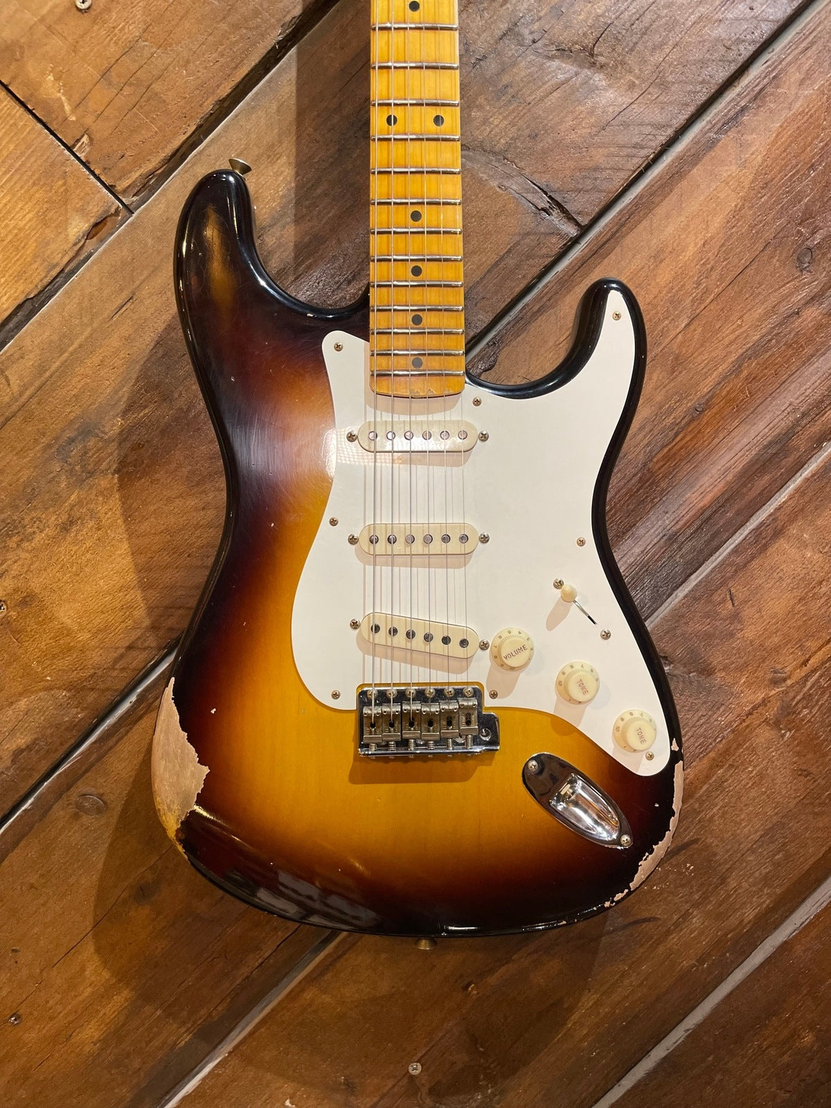 Fender Custom Shop Limited '57 Stratocaster, Relic Three Tone Sunburst