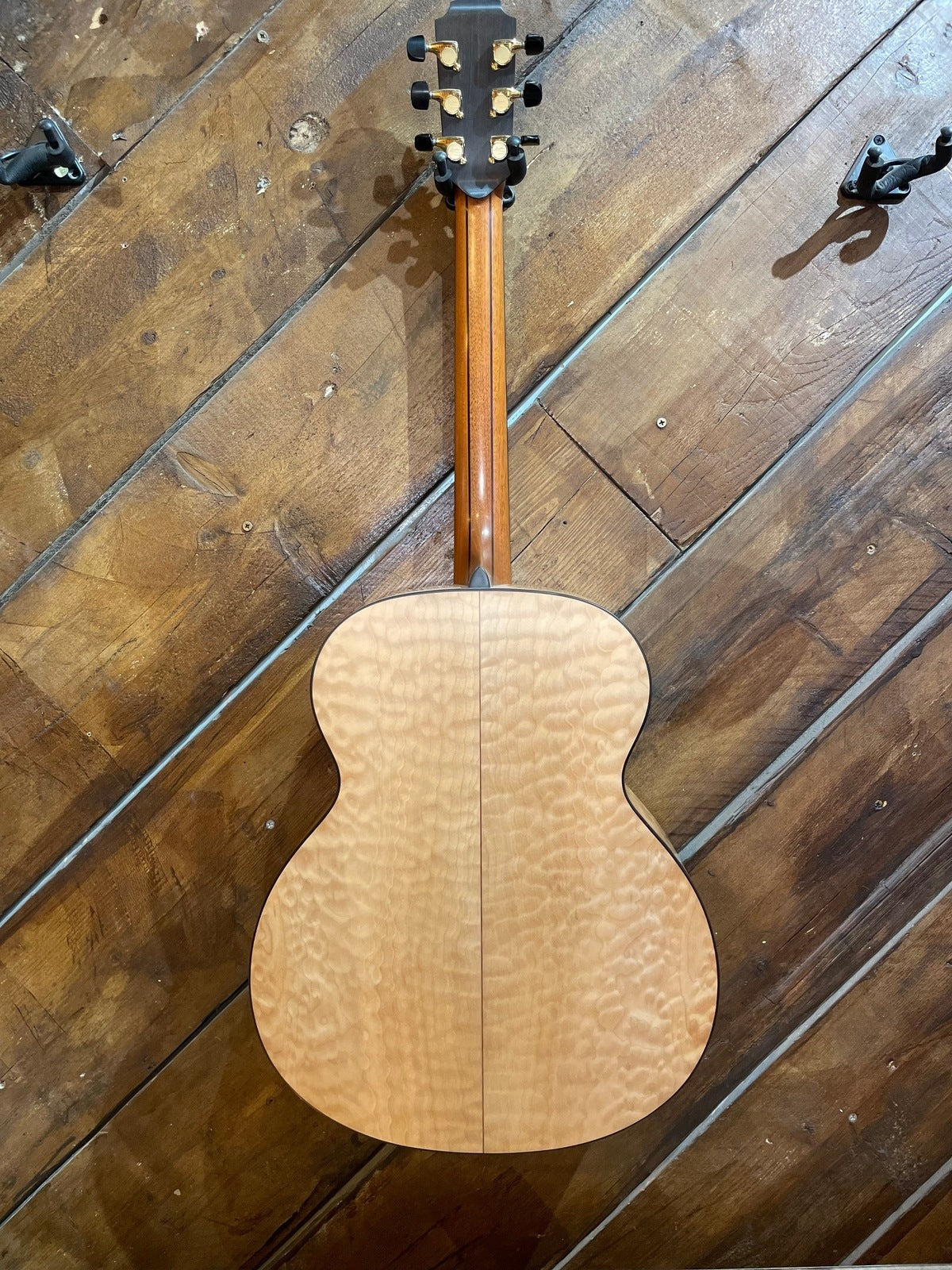 Lowden O-35, Spruce/Maple