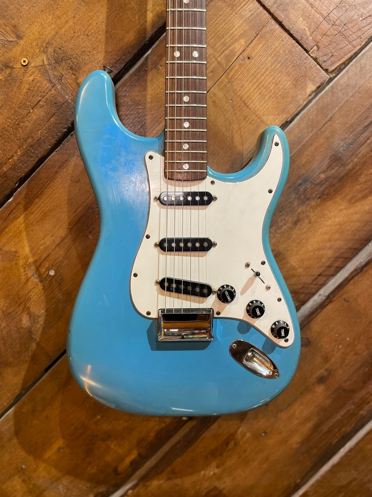 1979 Fender International Stratocaster HT, Maui Blue