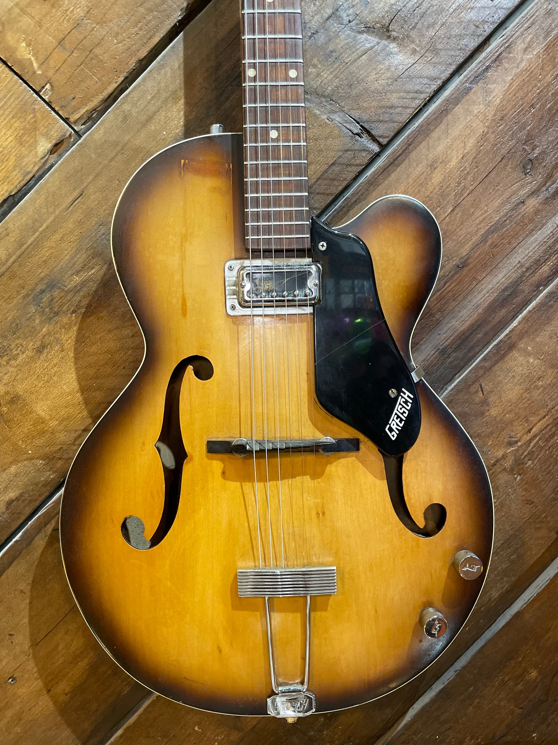 S/H 1960 Gretsch 6186 Clipper, Sunburst