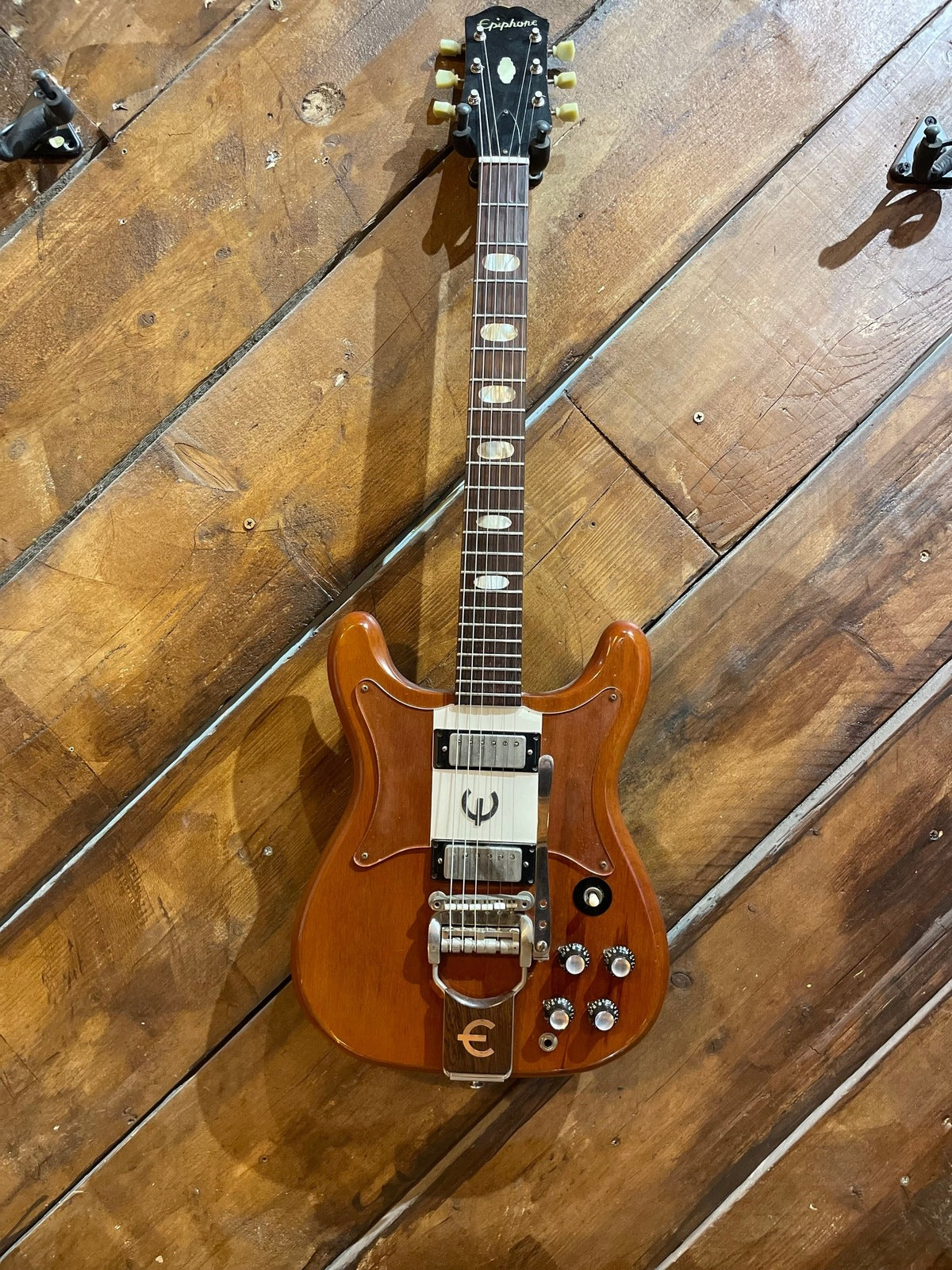 1962 Epiphone Crestwood Custom