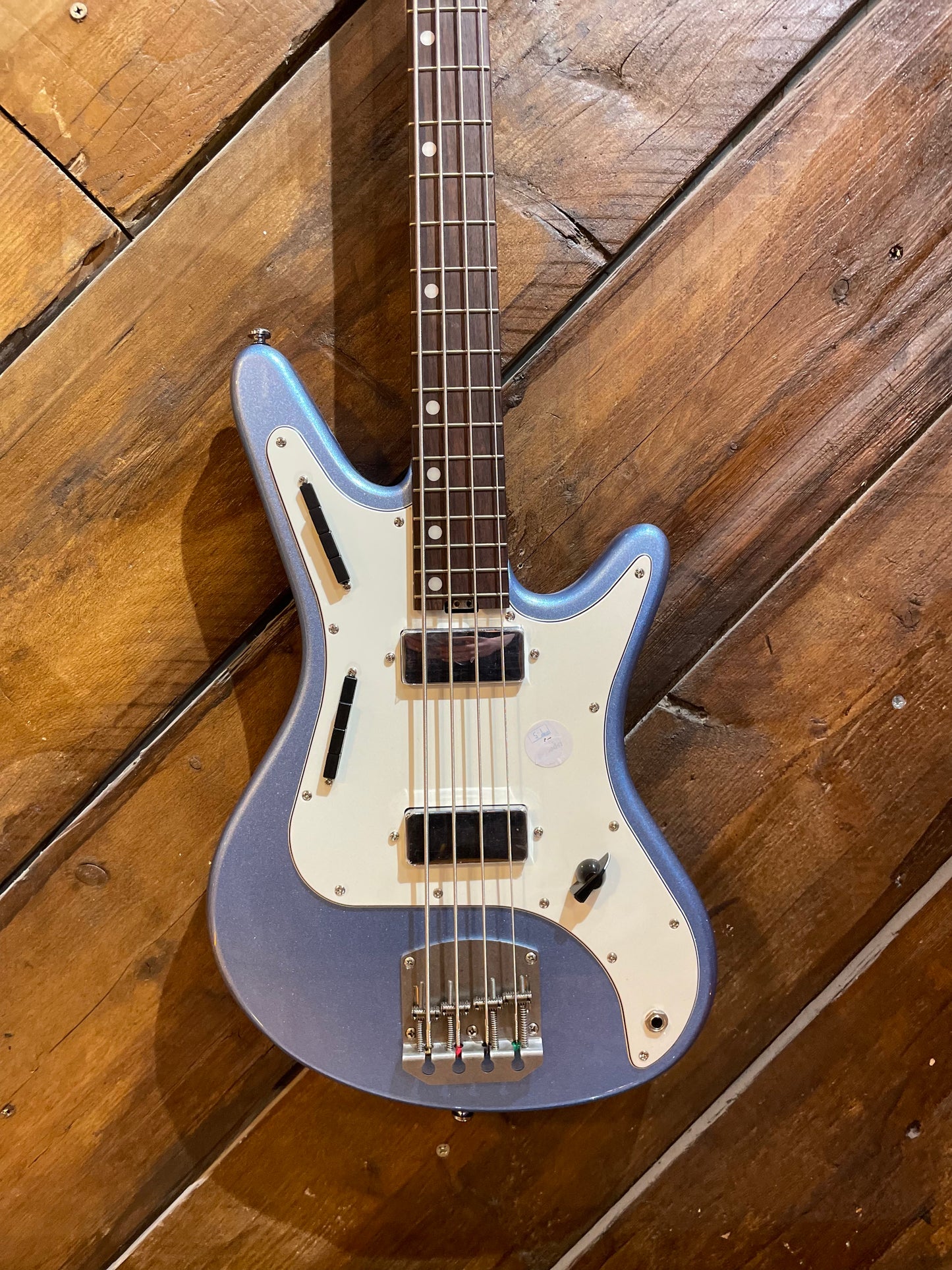 Nordstrand Acinonyx V1 Short Scale Bass, Lake Placid Blue