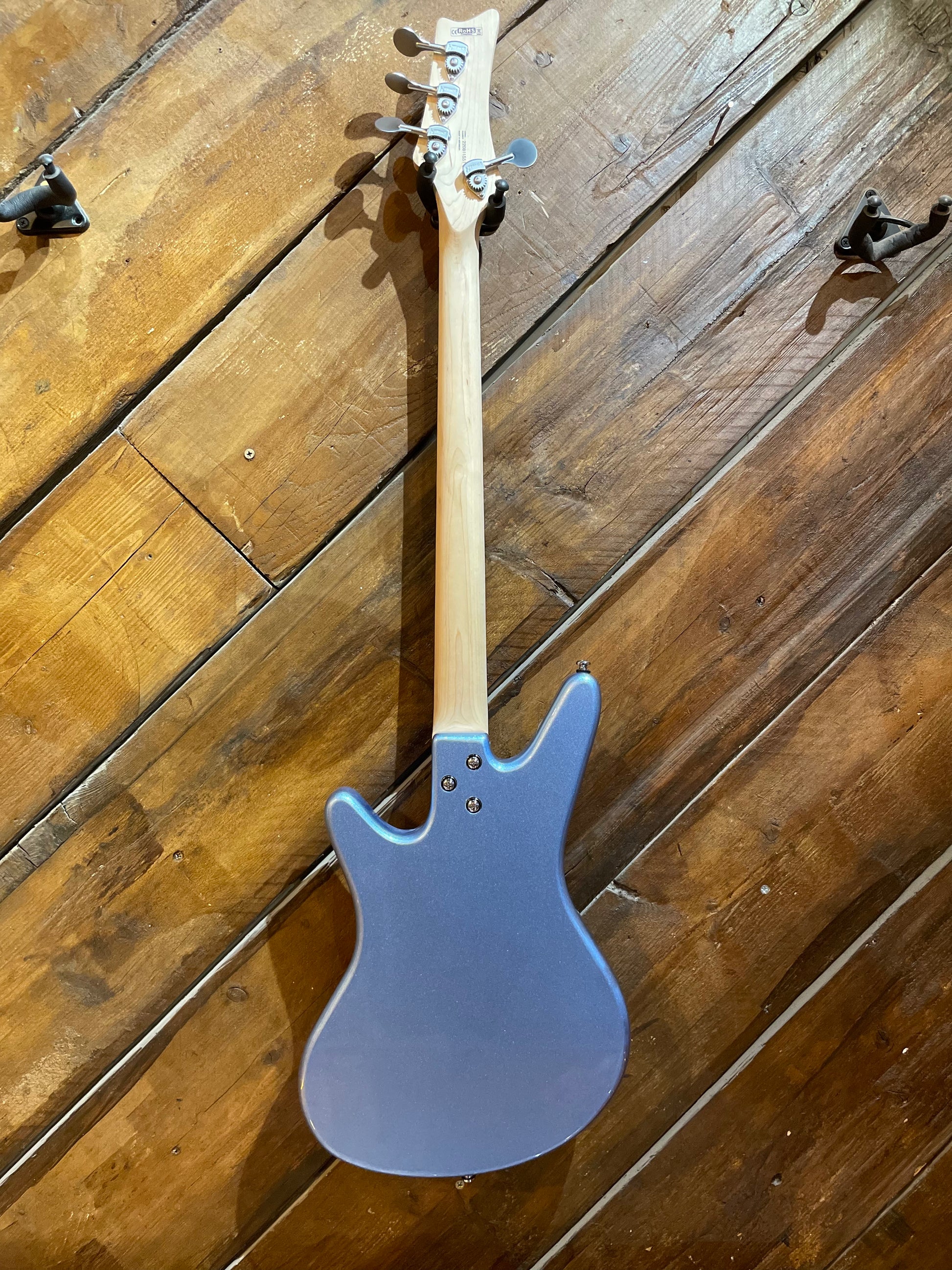 Nordstrand Acinonyx V1 Short Scale Bass, Lake Placid Blue