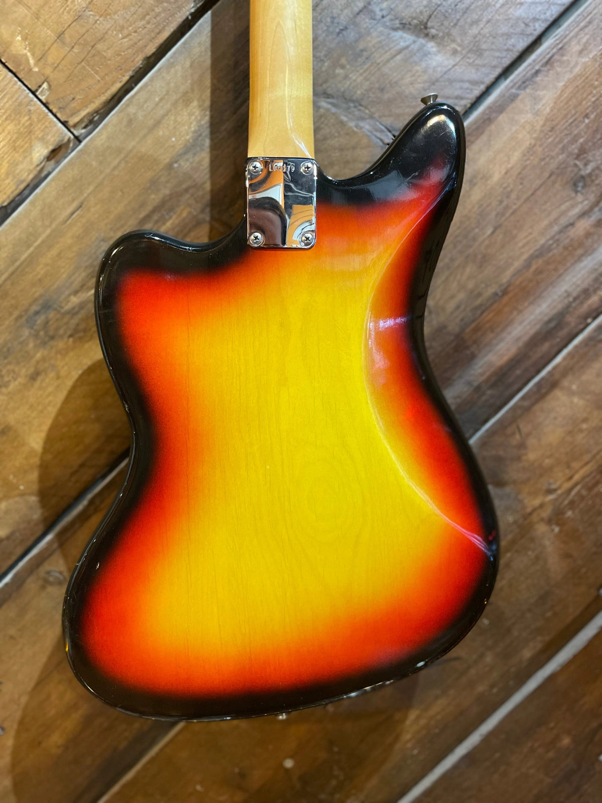 S/H 1965 Fender Jaguar, Three Tone Sunburst