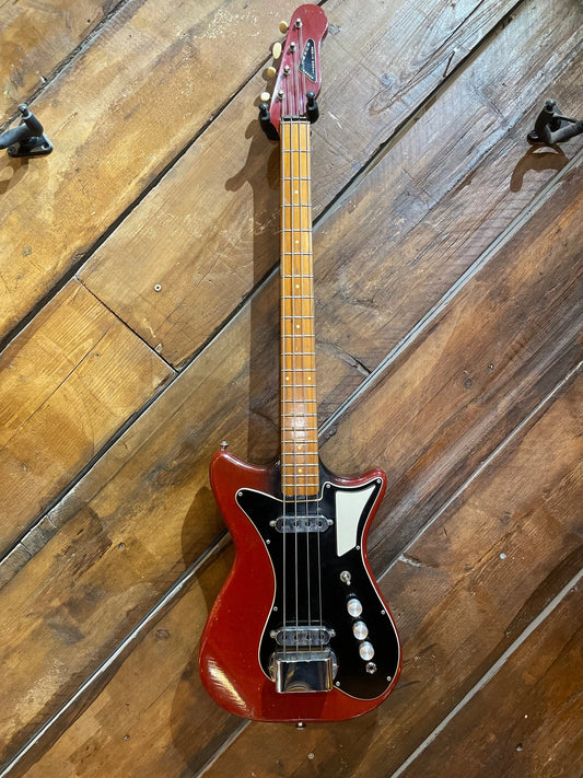 S/H 1963 Burns Sonic Short Scale Bass, Red