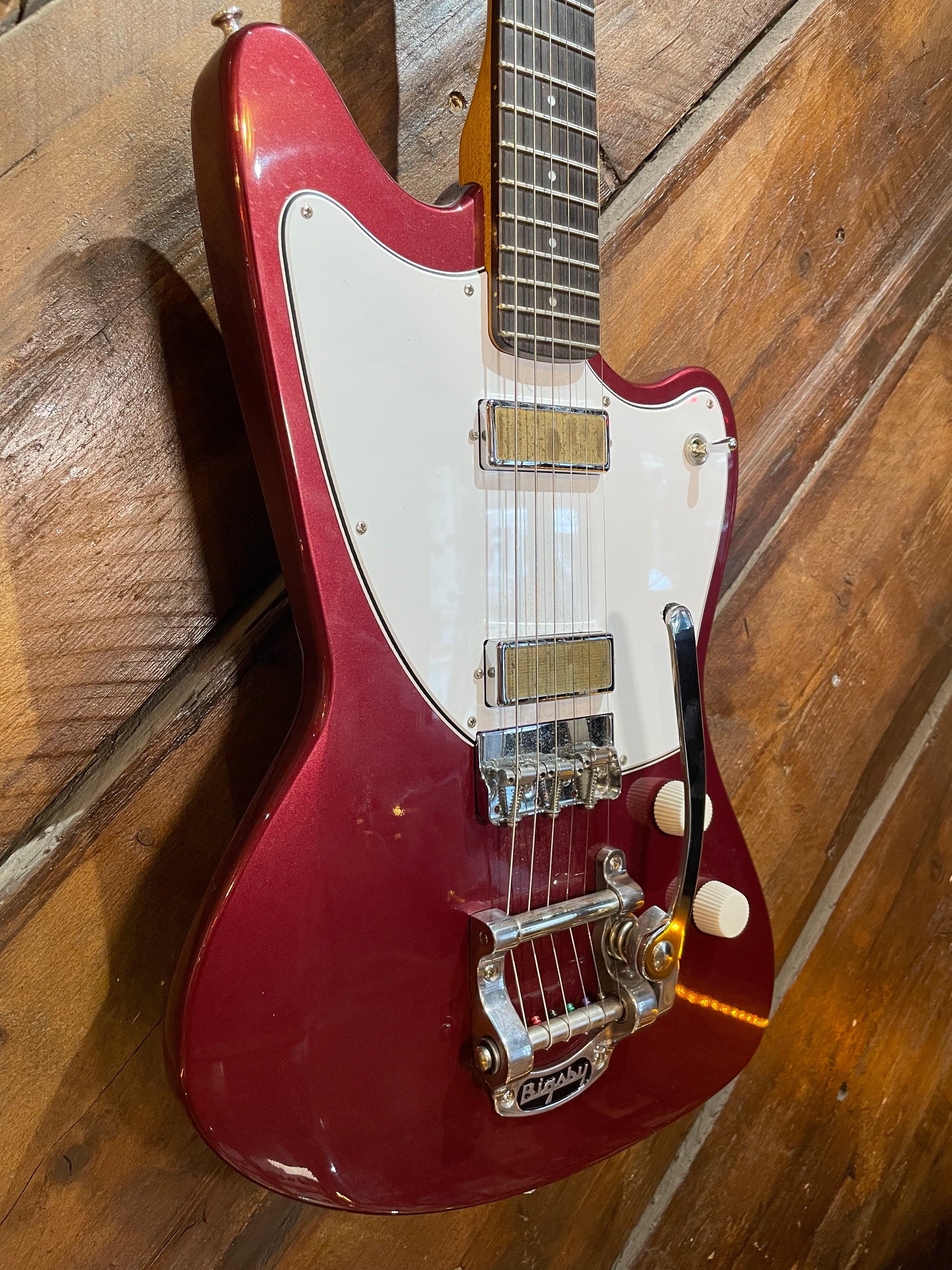 S/H Harmony USA Silhouette with Bigsby, Burgundy