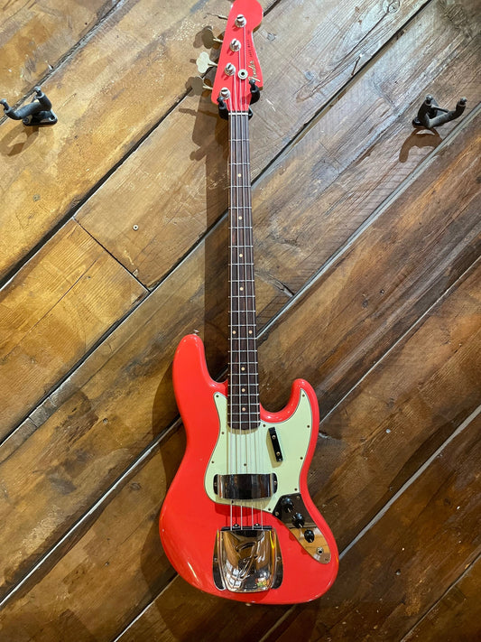 Fender Custom Shop '63 Jazz Bass, Journeyman Aged Fiesta Red